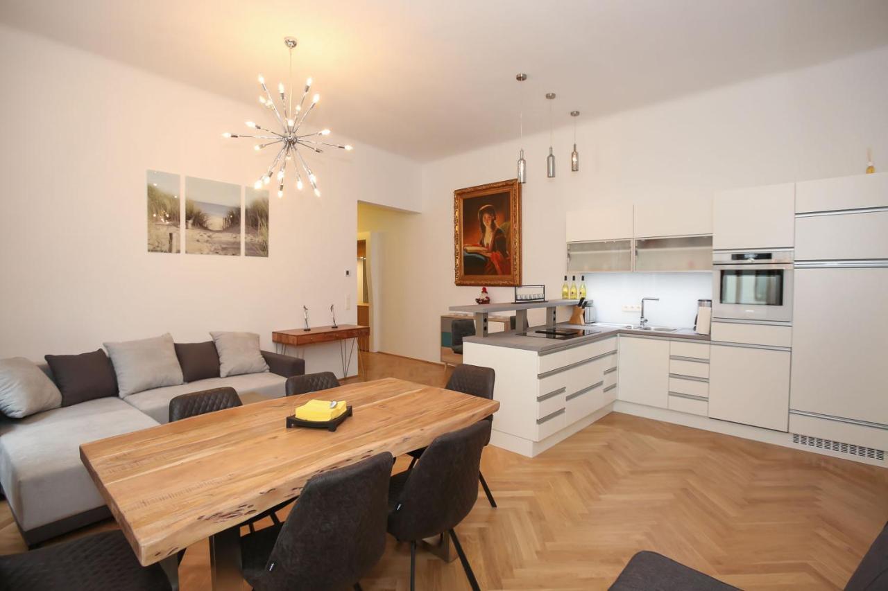 Luxusapartment Altes Rathhaus Vienna Esterno foto