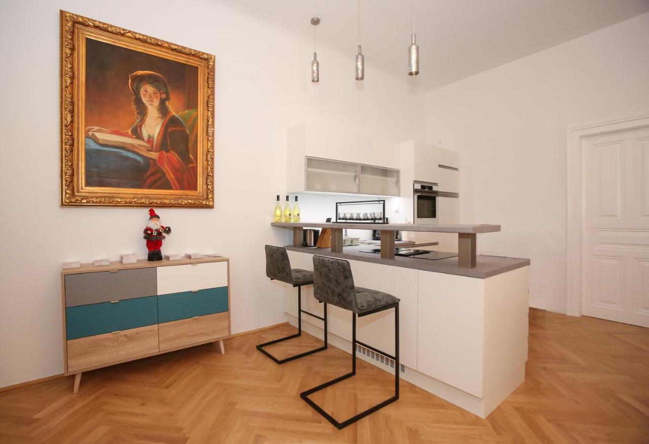 Luxusapartment Altes Rathhaus Vienna Esterno foto